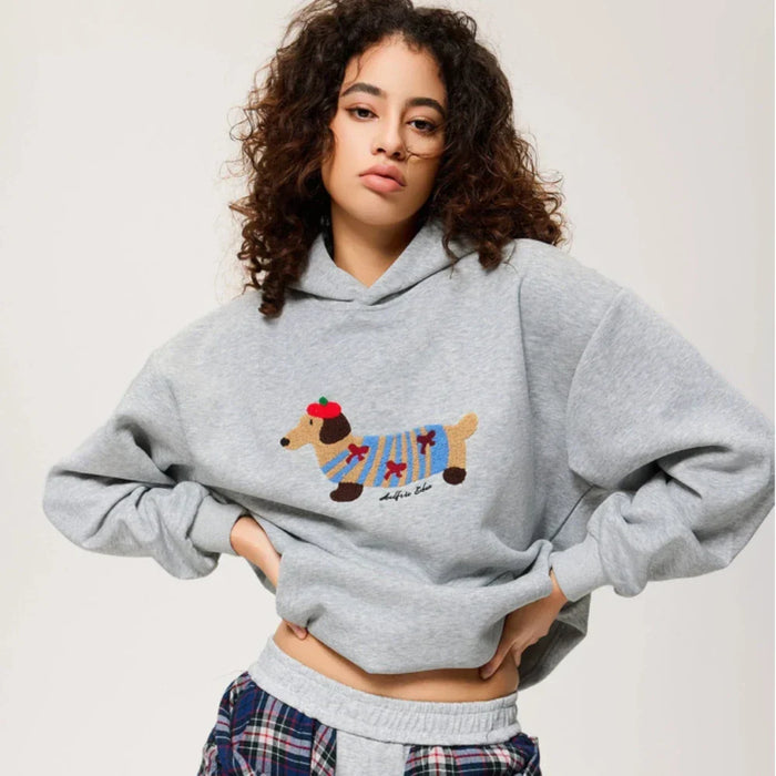 MADELEINE - sweat à capuche brodé teckel oversize pour femme