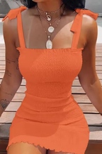 Ailbhe | Robe Courte à Bretelles Smockées et Ourlet Volanté