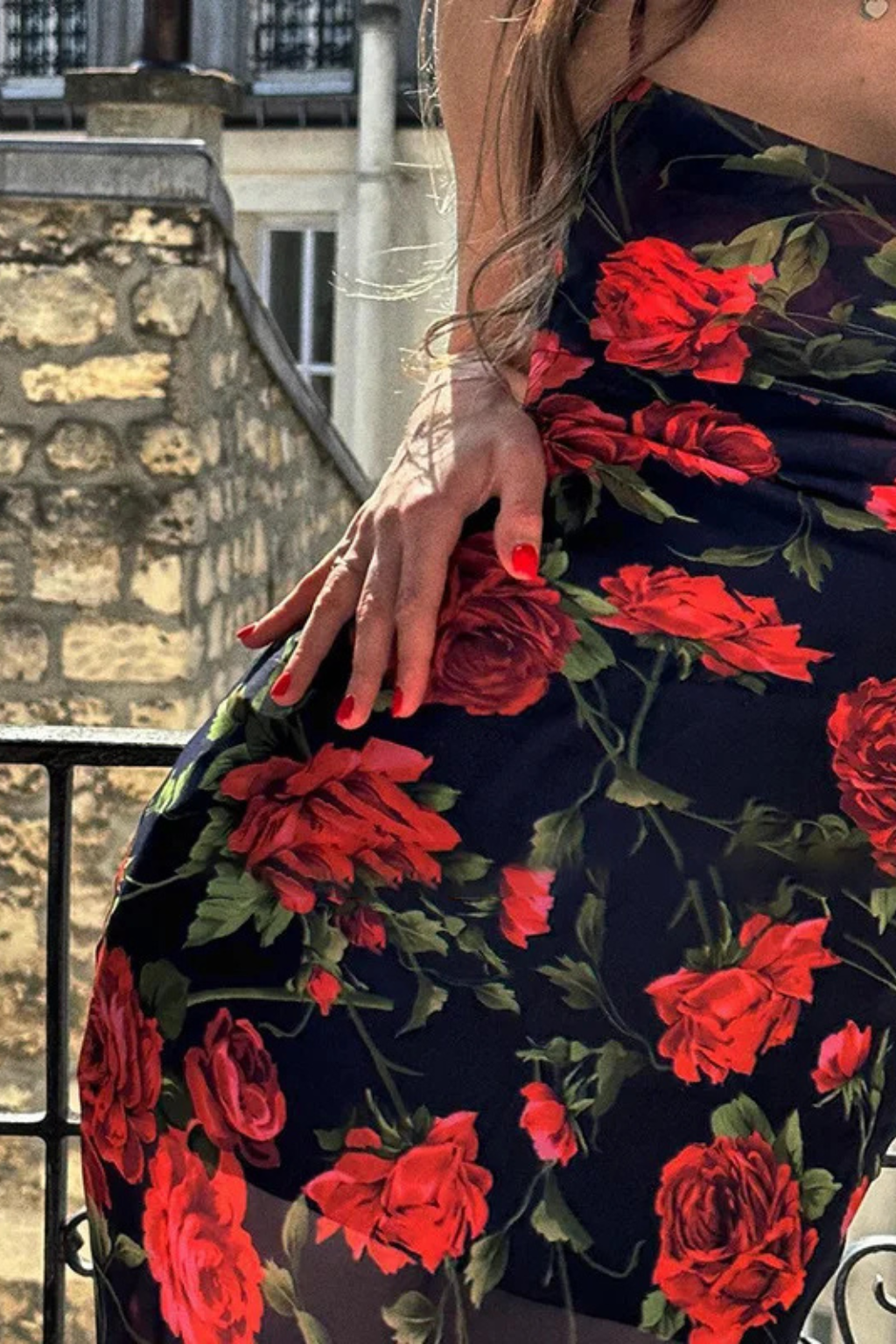 Elara | Robe Longue d'Été à Fleurs et Fines Bretelles