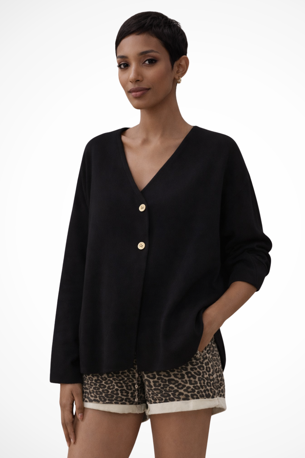 Maya | Cardigan Printemps Femme Minimaliste à Boutons et Col V