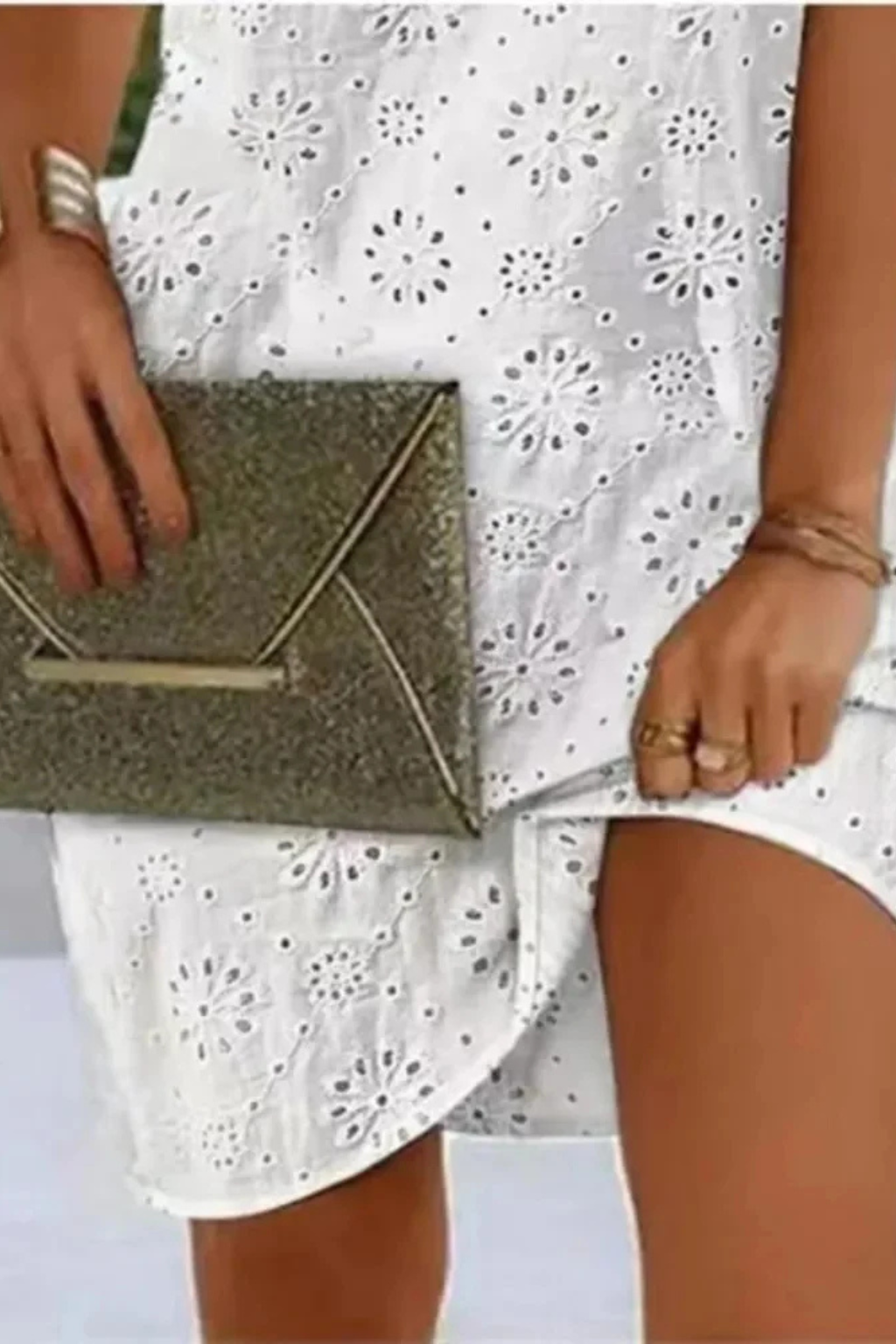 Lumière | Robe Courte d'Été Sans Manches à Col V