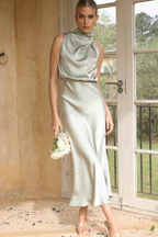 Amelina | Robe Mi-Longue Dos Nu en Satin