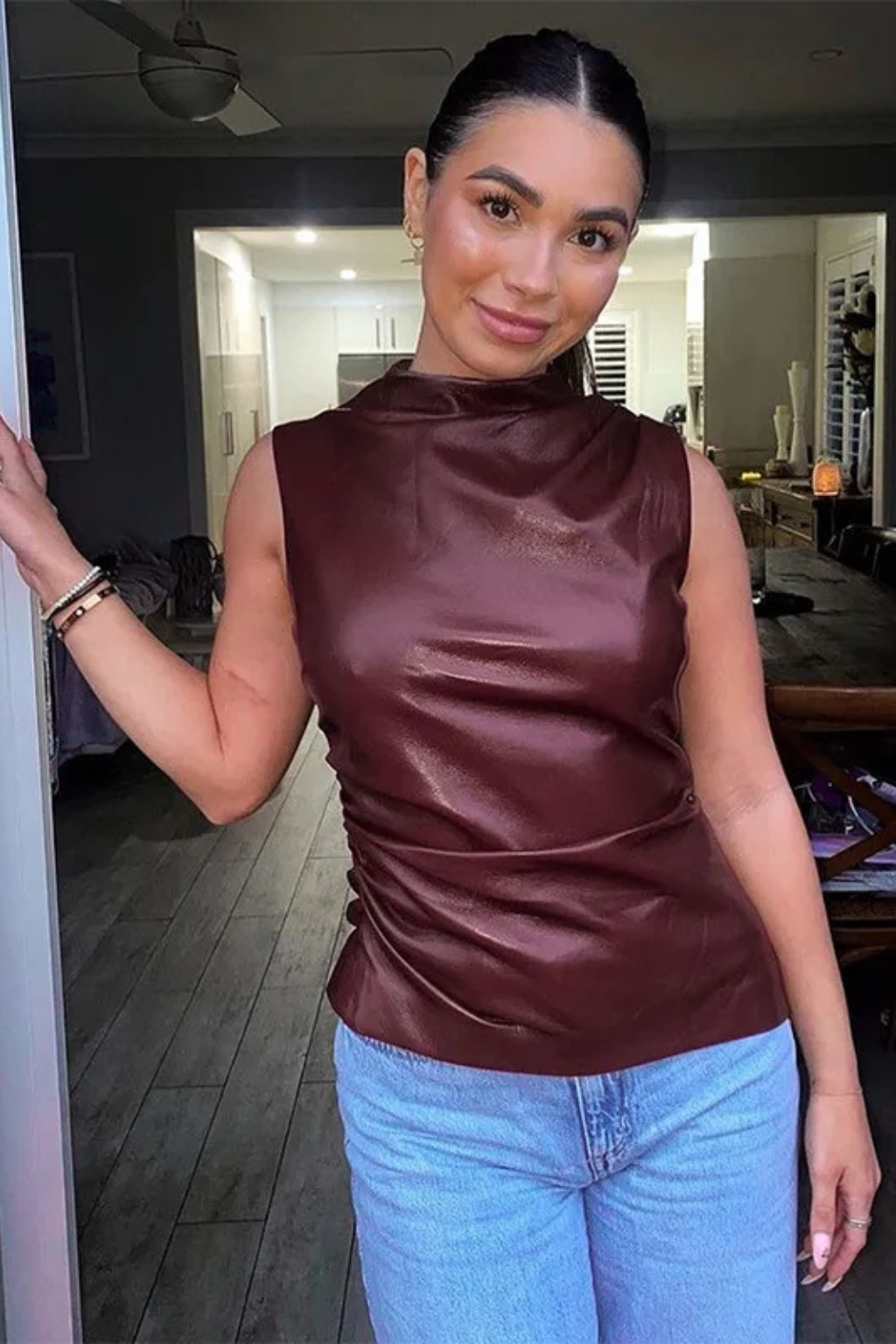 Marlowe | Top Femme Chic Sans Manches à Col Montant