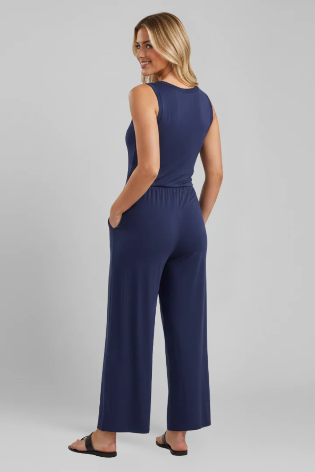 Blythe | Combinaison ample sans manches à col rond et poches pour femme - Bleu Foncé