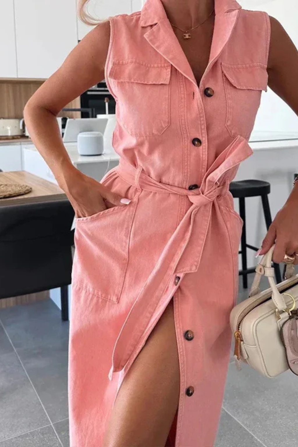 Lottie | Robe Longue en Jean Boutonnée Ceinturée Sans Manches