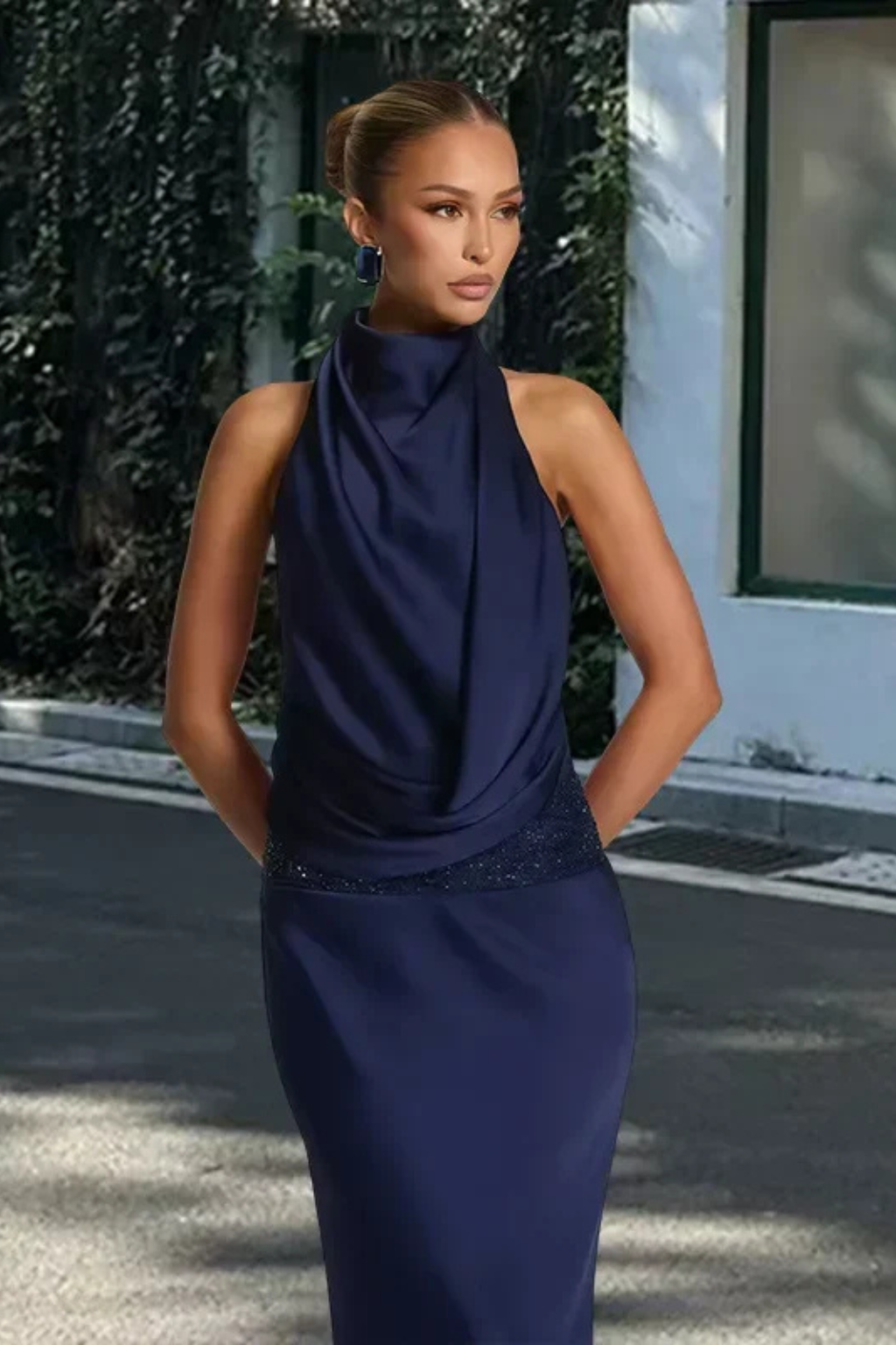 Ottilie | Robe Longue Dos Nu Drapée en Satin