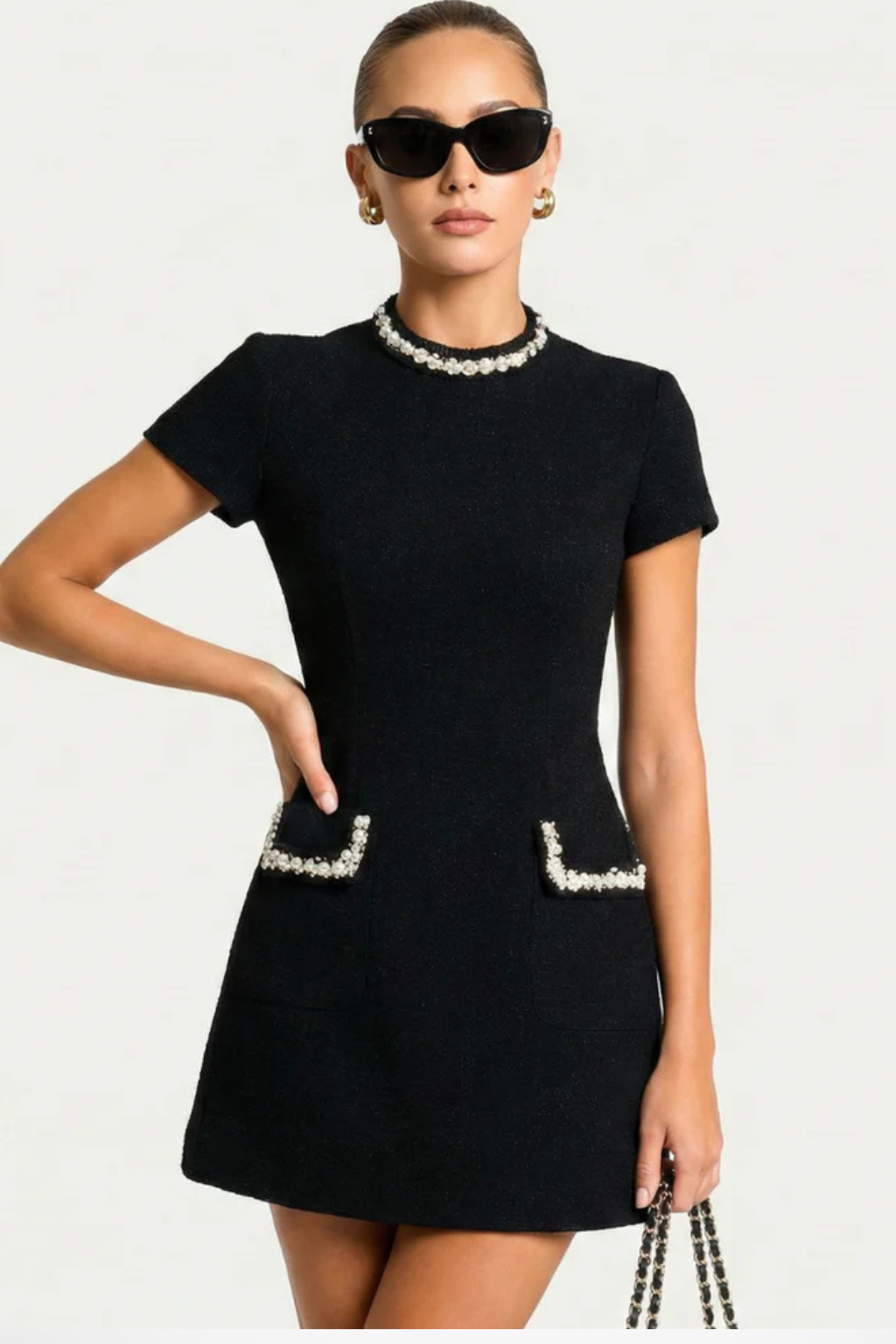 Bronwen | Robe Courte avec Bordure en Perles et Poches