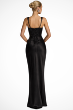 Vivienne | Robe Longue Froncée en Satin à Col Carré