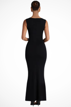 Steffany | Robe Longue Moulante à Col Carré