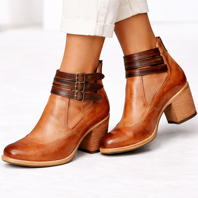 Ismérie, Bottines à talon